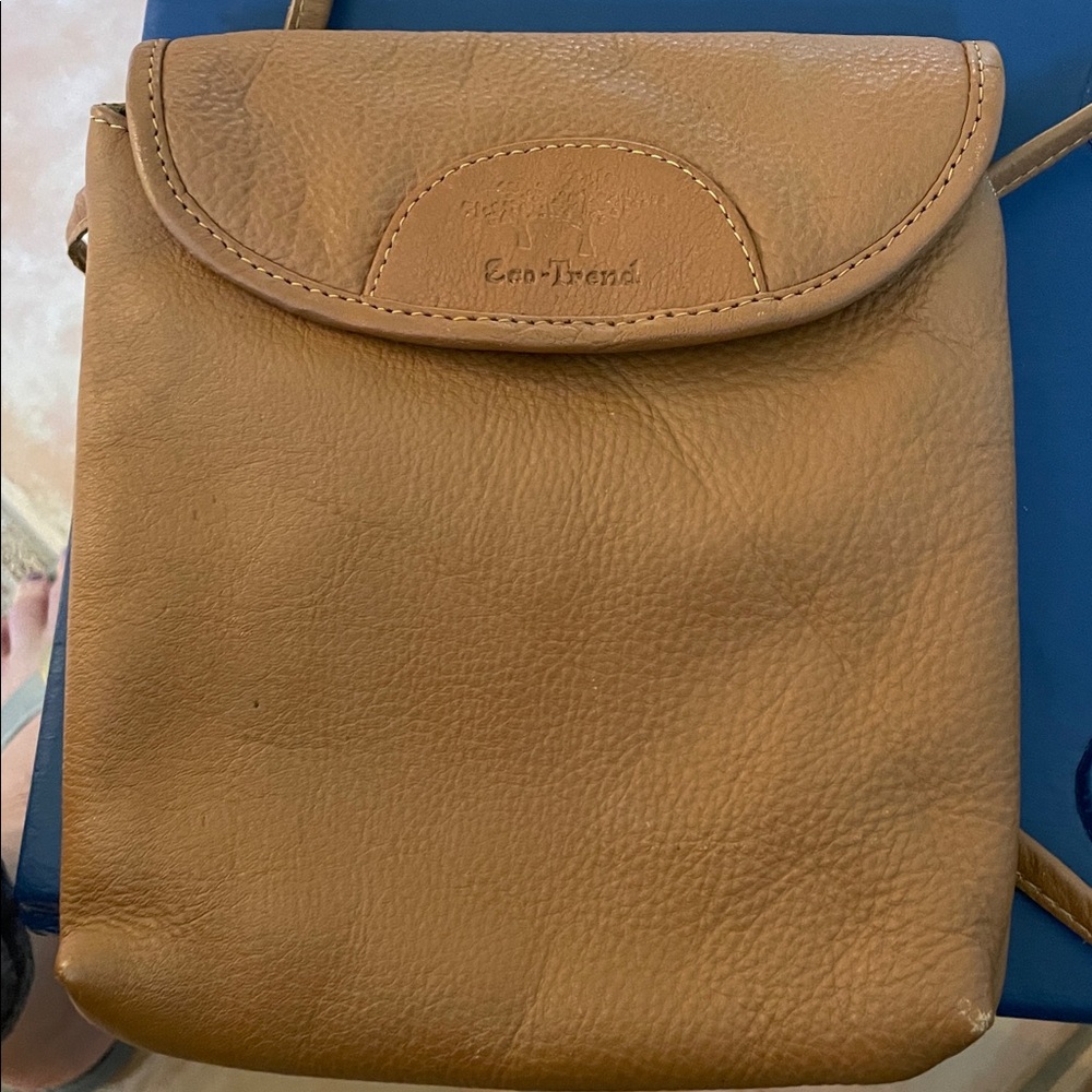 Eco-Trend Tan Leather Crossbody Bag